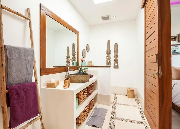 Villa 5 Bd Avec Chill-out Exterieur Seminyak